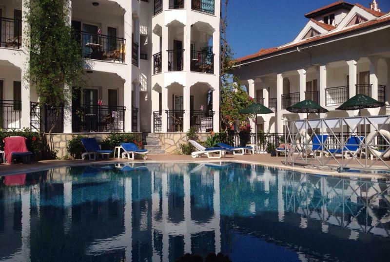 Kurt Apartments 伊丘美勒 外观 照片